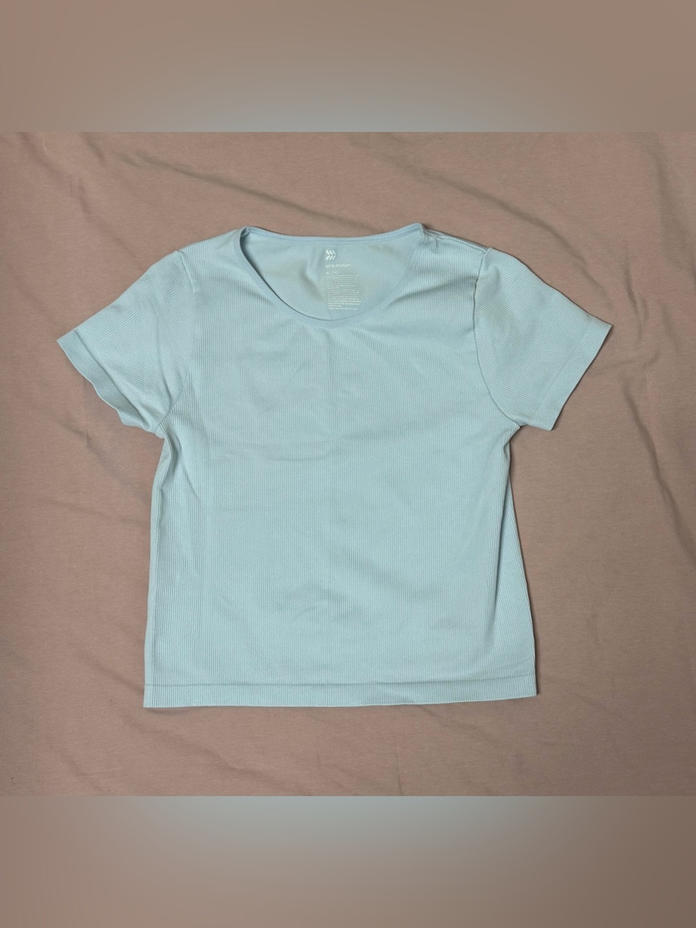 All in Motion Girls Light Blue Ribbed Performance Tee XL (14)
